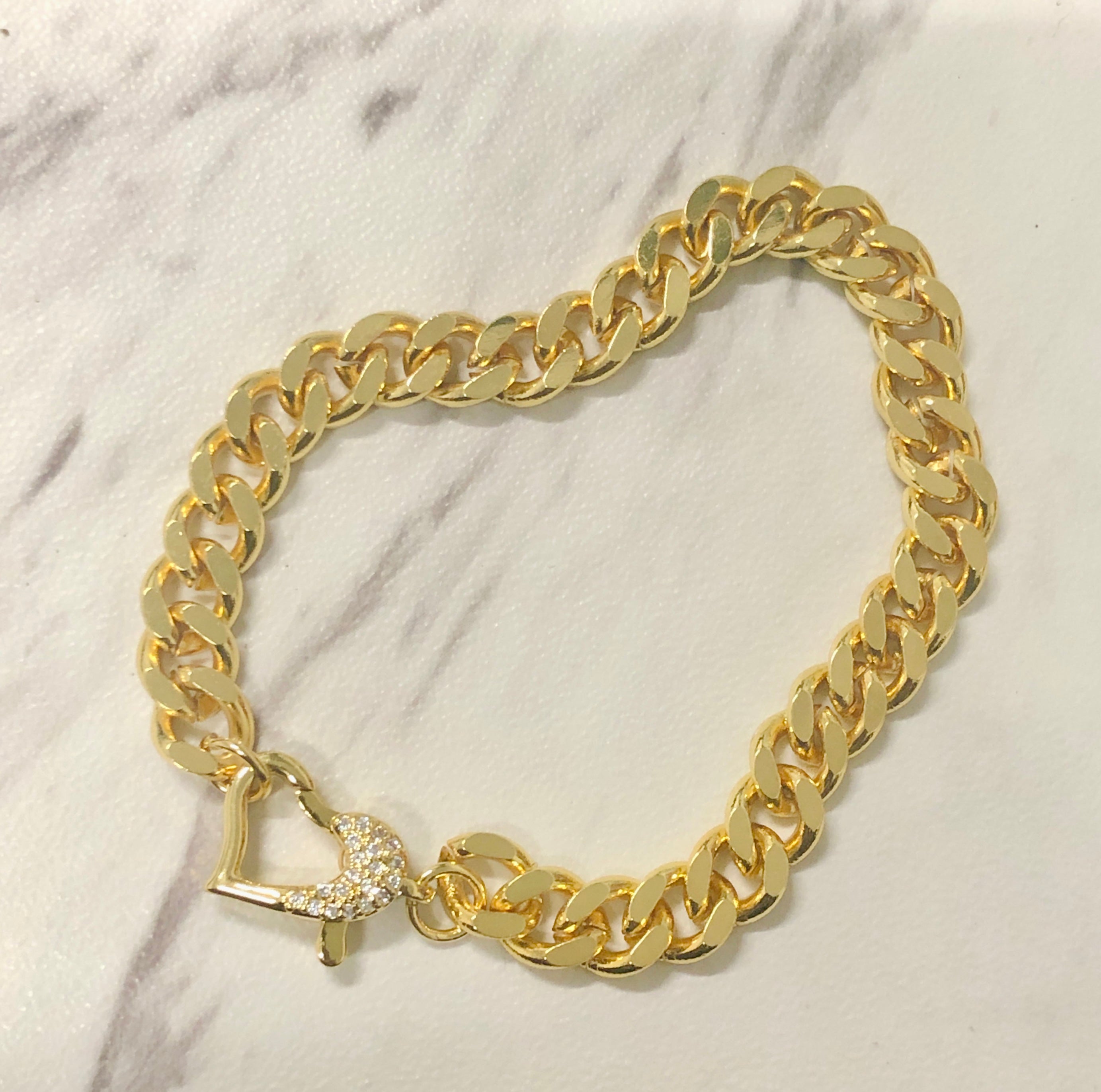 18k Gold Fancy Heart Clasp Cuban Link Chain Bracelet
