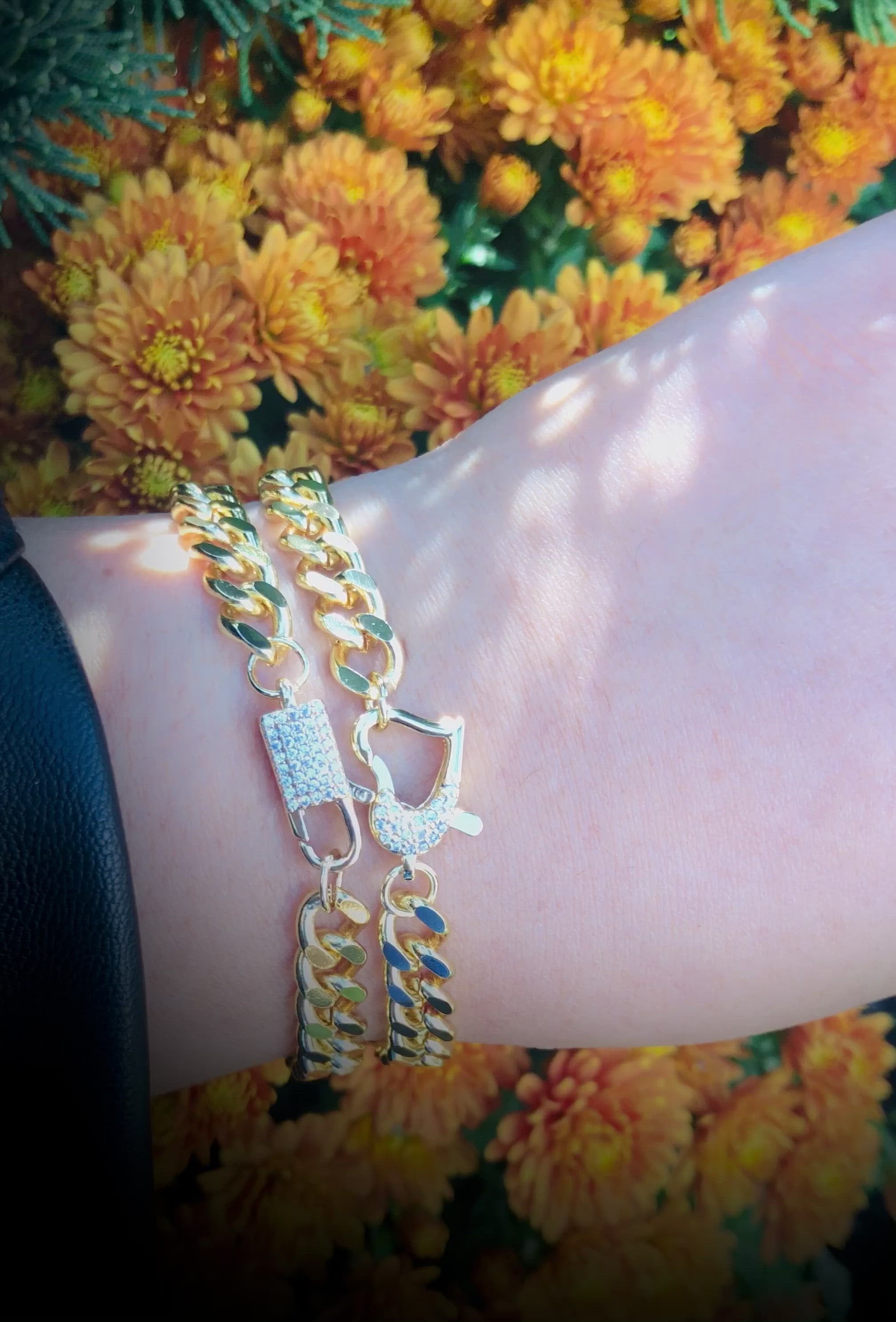 18k Gold Cuban Link Fancy Lobster Claps Bracelet