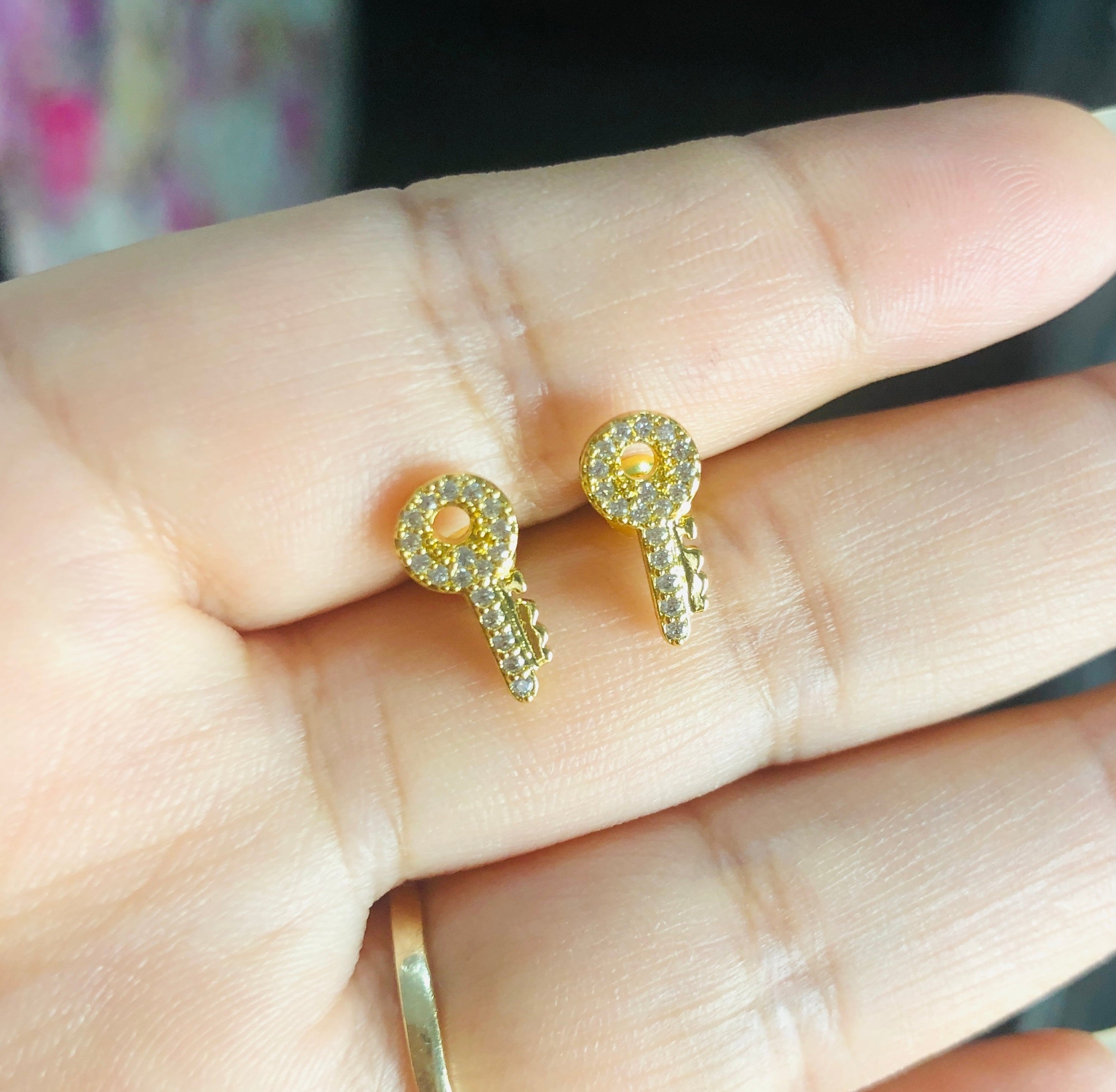 18k Gold Key Of Success Earrings