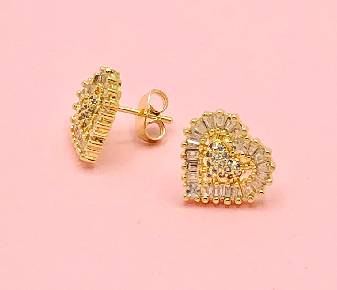 Super Heart Stud Earrings