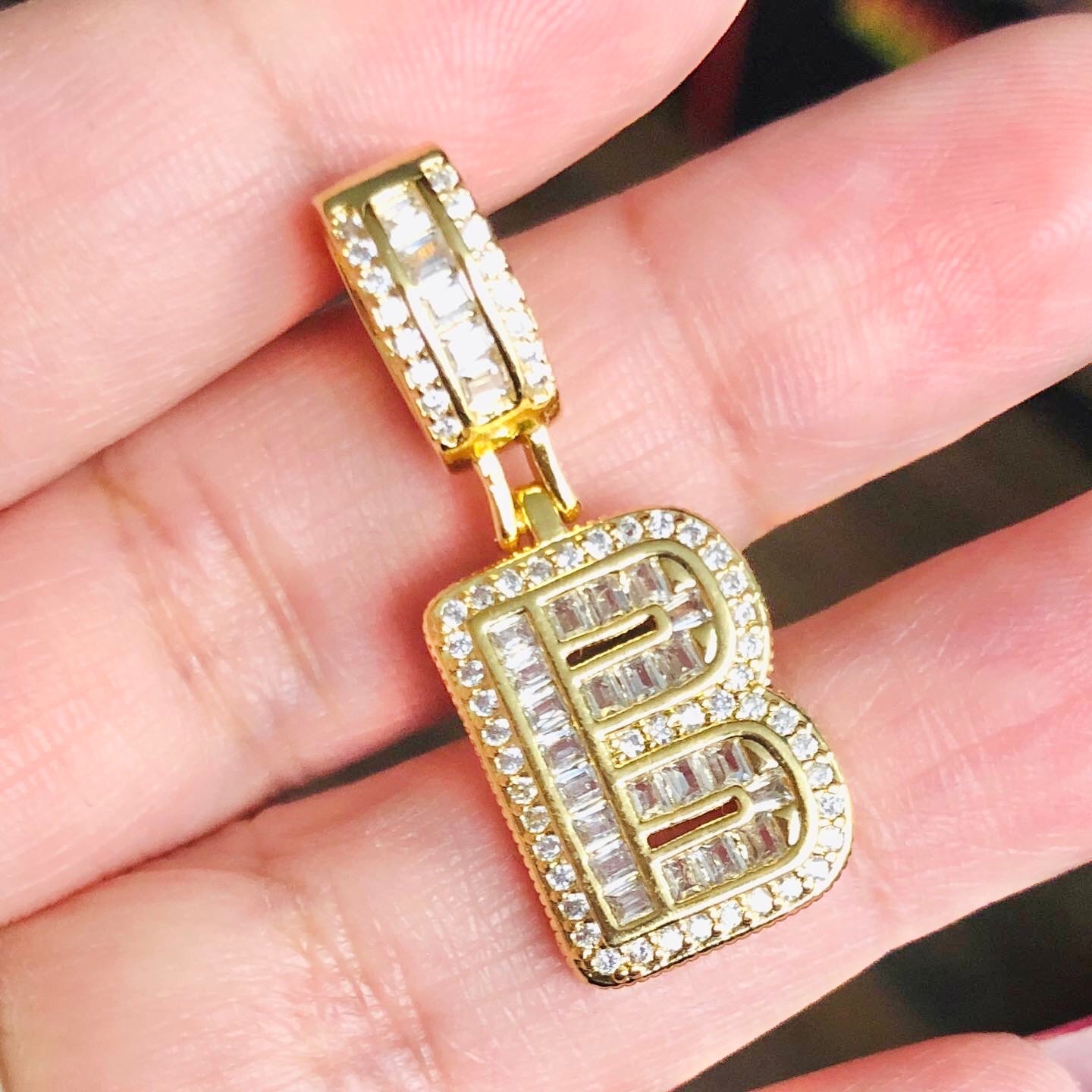 Luxurious Alphabet Unisex Pendant